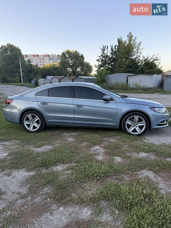 Купе Volkswagen CC / Passat CC 2012 в Кам'янському
