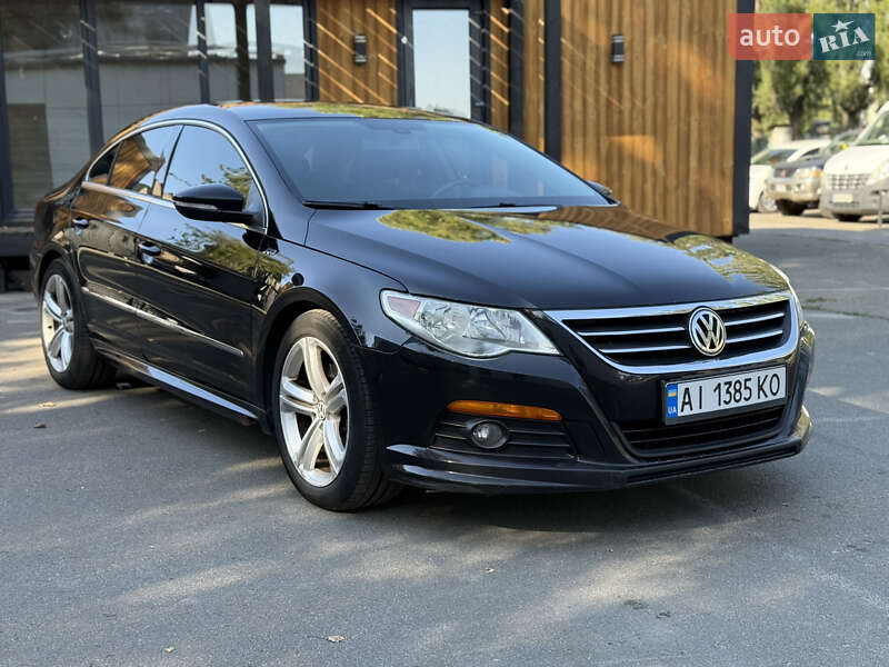 Купе Volkswagen CC / Passat CC 2010 в 