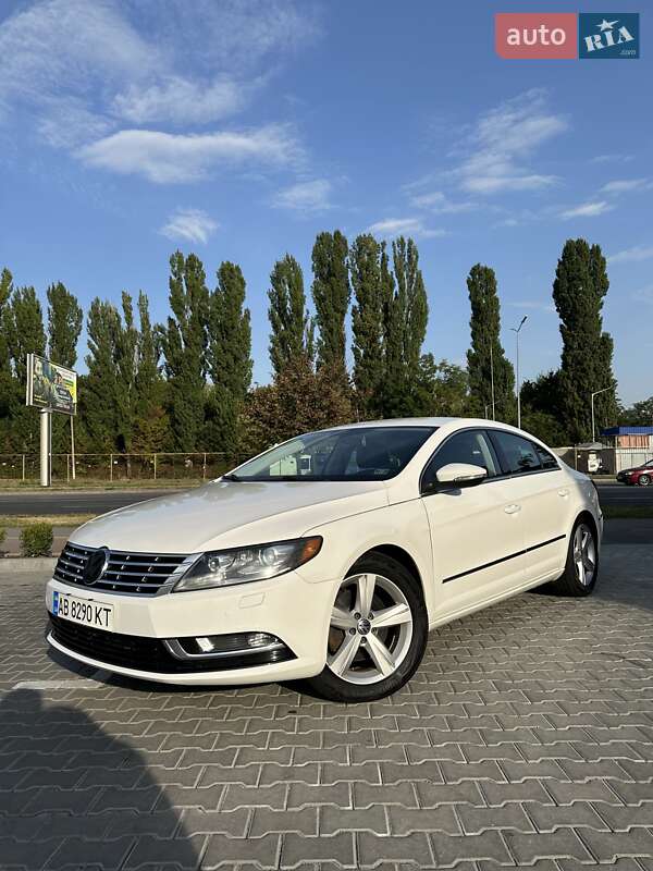 Купе Volkswagen CC / Passat CC 2013 в 