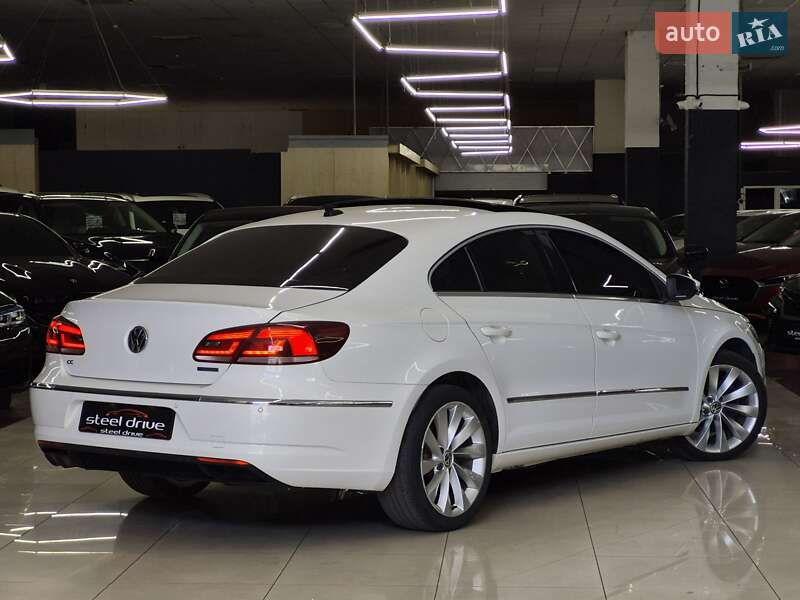 Купе Volkswagen CC / Passat CC 2012 в Николаеве