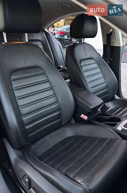 Купе Volkswagen CC / Passat CC 2014 в 