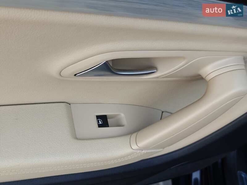 Купе Volkswagen CC / Passat CC 2012 в Киеве