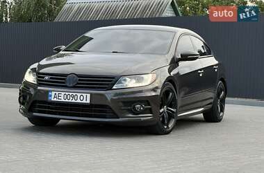 Купе Volkswagen CC / Passat CC 2013 в 