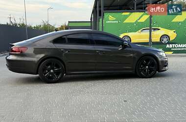 Купе Volkswagen CC / Passat CC 2013 в 