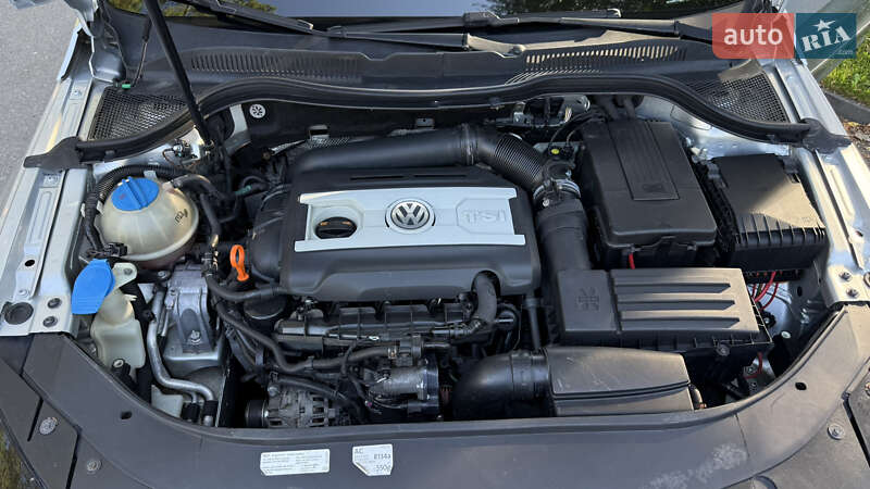 Купе Volkswagen CC / Passat CC 2012 в Боярке