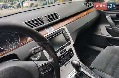 Купе Volkswagen CC / Passat CC 2011 в 