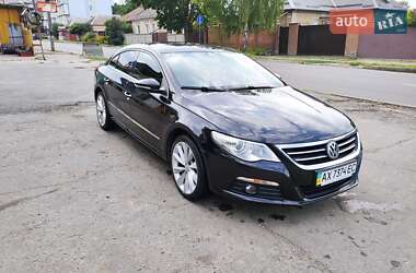 Купе Volkswagen CC / Passat CC 2011 в 