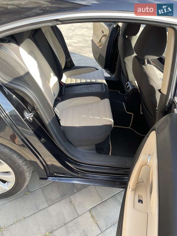 Купе Volkswagen CC / Passat CC 2008 в Охтирці