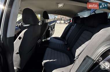 Купе Volkswagen CC / Passat CC 2011 в 