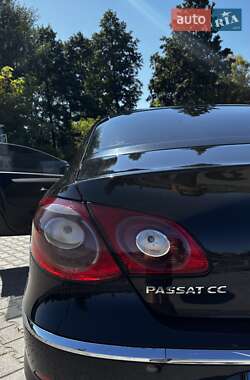 Купе Volkswagen CC / Passat CC 2011 в 
