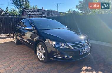 Купе Volkswagen CC / Passat CC 2012 в 