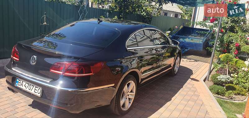 Купе Volkswagen CC / Passat CC 2012 в Помошной