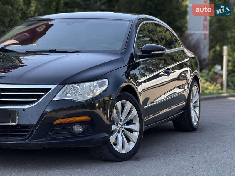 Купе Volkswagen CC / Passat CC 2009 в Тернополе