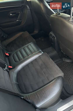 Купе Volkswagen CC / Passat CC 2012 в 