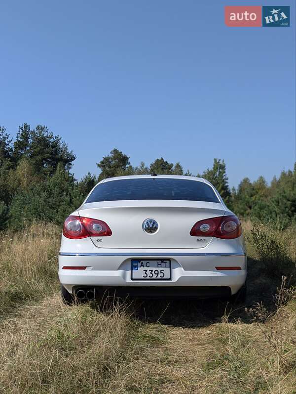 Купе Volkswagen CC / Passat CC 2010 в Камені-Каширському
