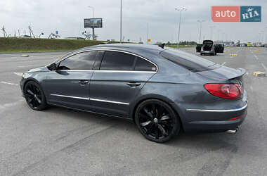 Купе Volkswagen CC / Passat CC 2011 в 