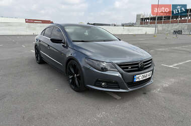 Купе Volkswagen CC / Passat CC 2011 в 