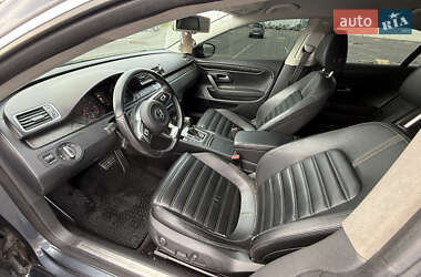 Купе Volkswagen CC / Passat CC 2011 в 