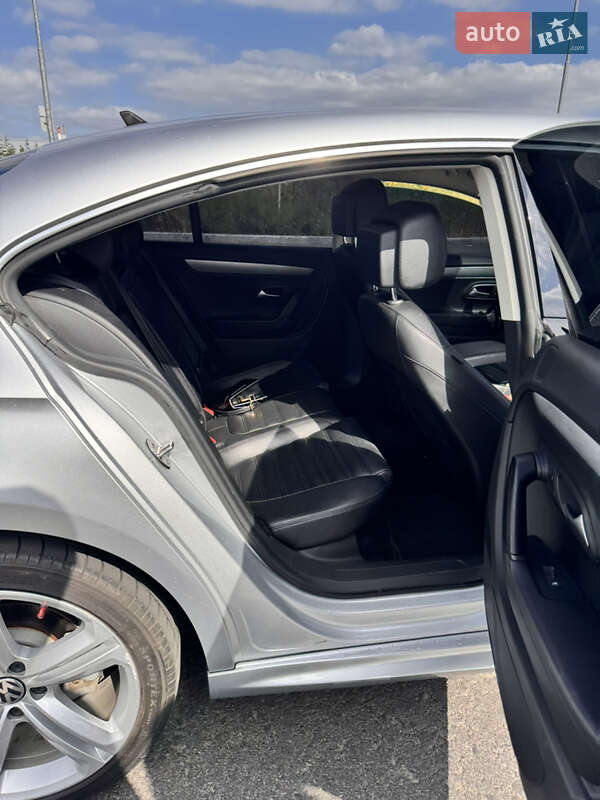 Купе Volkswagen CC / Passat CC 2014 в Киеве