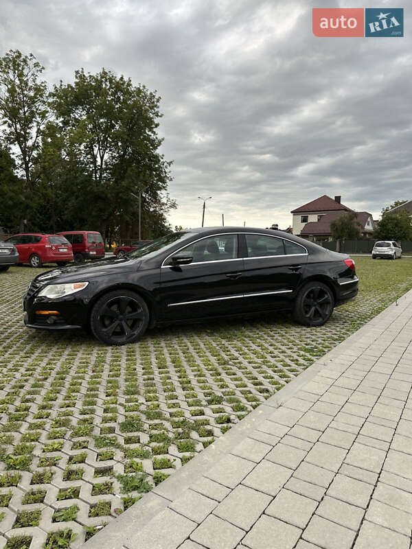 Купе Volkswagen CC / Passat CC 2009 в Коломые