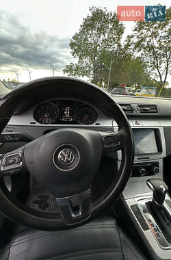 Купе Volkswagen CC / Passat CC 2009 в 