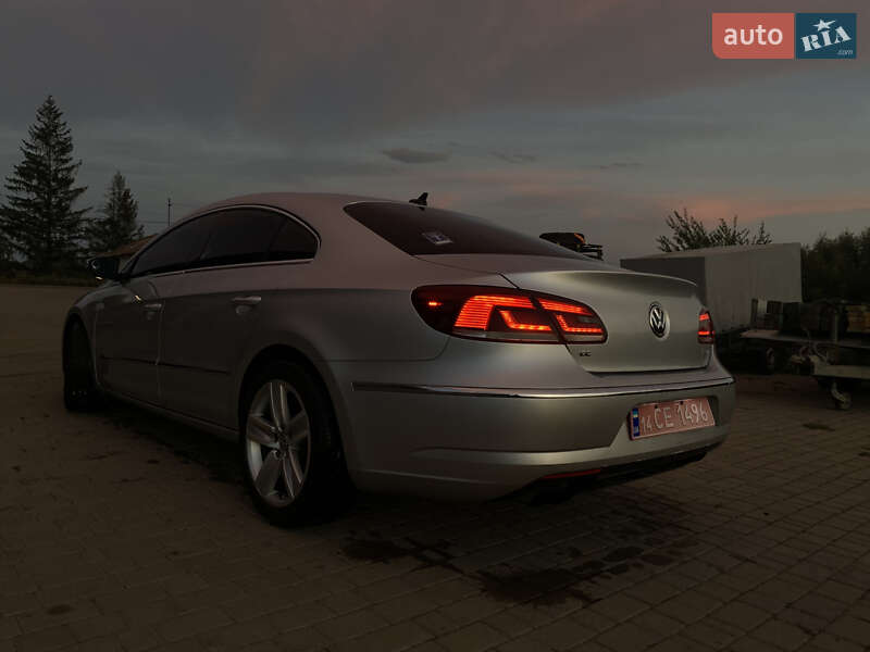 Купе Volkswagen CC / Passat CC 2013 в Івано-Франківську