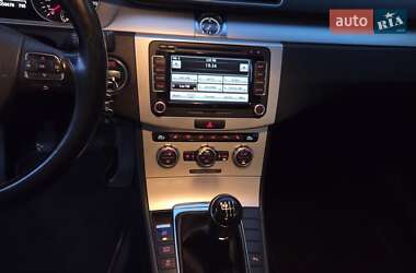 Купе Volkswagen CC / Passat CC 2012 в 