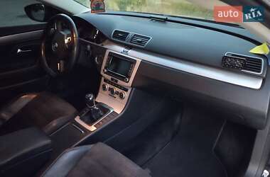 Купе Volkswagen CC / Passat CC 2012 в 