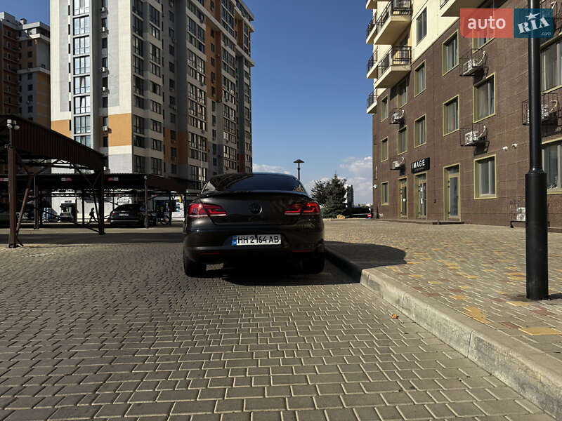 Купе Volkswagen CC / Passat CC 2012 в Одессе