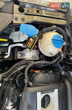 Купе Volkswagen CC / Passat CC 2012 в 