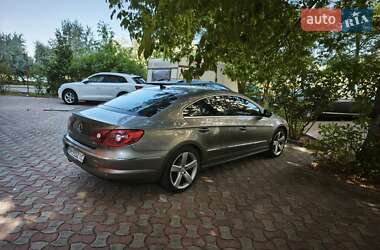 Купе Volkswagen CC / Passat CC 2010 в 