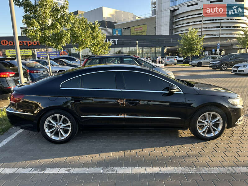 Купе Volkswagen CC / Passat CC 2012 в Днепре