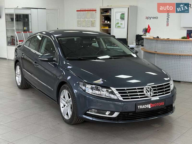 Купе Volkswagen CC / Passat CC 2014 в Киеве