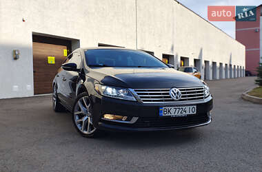 Купе Volkswagen CC / Passat CC 2012 в Рівному