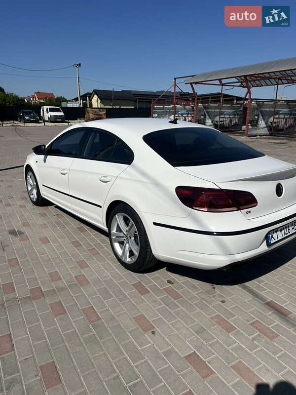 Купе Volkswagen CC / Passat CC 2012 в 