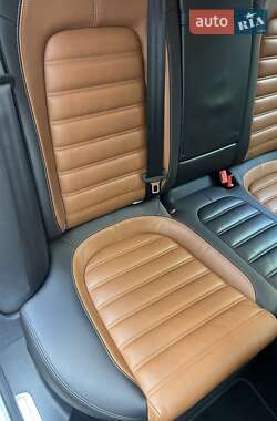 Купе Volkswagen CC / Passat CC 2013 в 