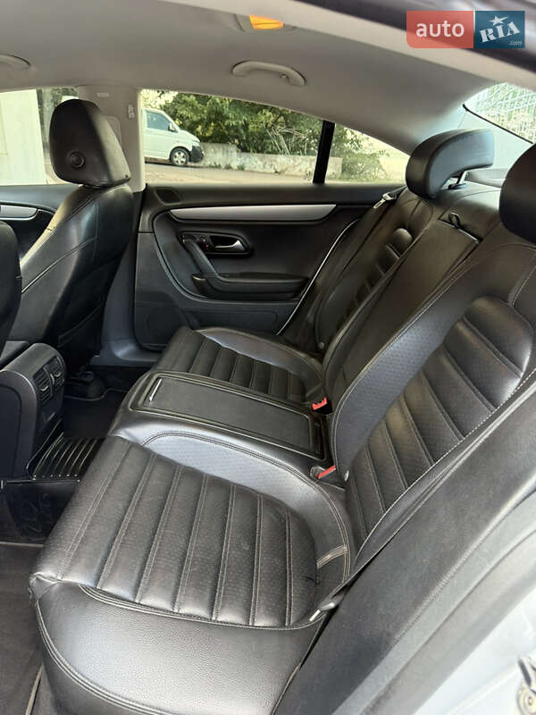 Купе Volkswagen CC / Passat CC 2011 в Белгороде-Днестровском