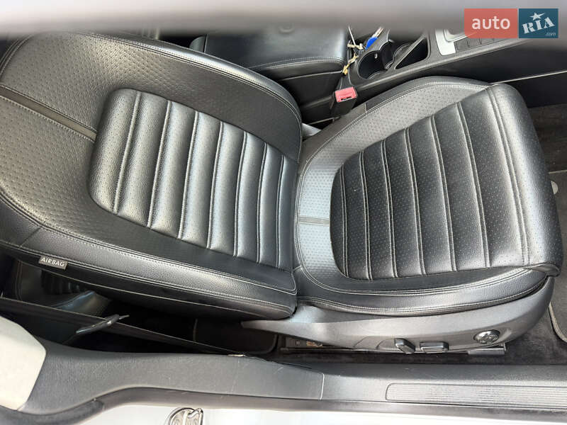Купе Volkswagen CC / Passat CC 2011 в Белгороде-Днестровском