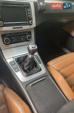 Купе Volkswagen CC / Passat CC 2010 в 