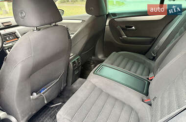 Купе Volkswagen CC / Passat CC 2009 в 
