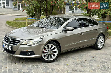 Купе Volkswagen CC / Passat CC 2009 в 