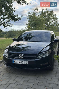 Купе Volkswagen CC / Passat CC 2012 в Ужгороді