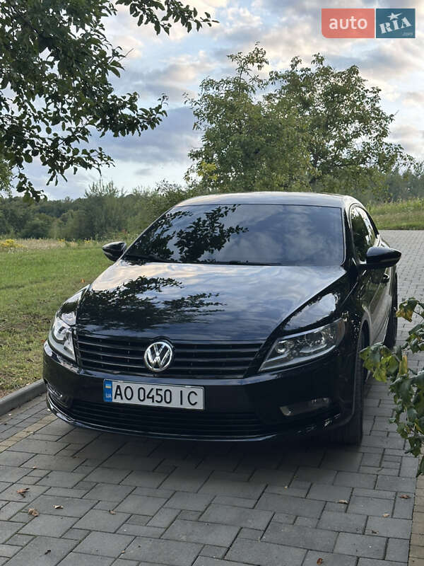 Купе Volkswagen CC / Passat CC 2012 в 