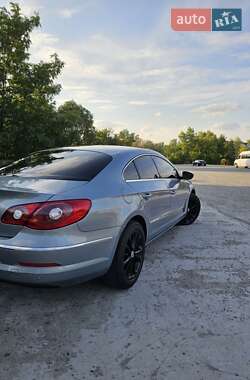 Купе Volkswagen CC / Passat CC 2010 в 