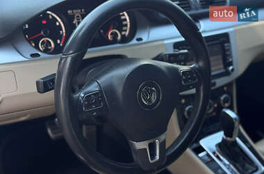 Купе Volkswagen CC / Passat CC 2013 в 