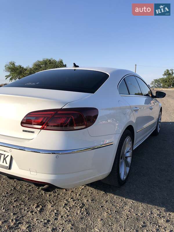 Купе Volkswagen CC / Passat CC 2014 в Білгороді-Дністровському