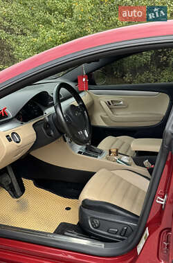 Купе Volkswagen CC / Passat CC 2013 в 