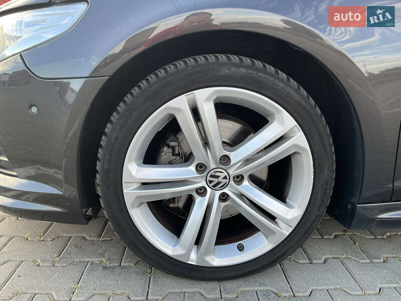 Купе Volkswagen CC / Passat CC 2011 в Киеве