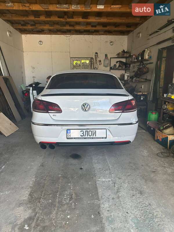 Купе Volkswagen CC / Passat CC 2012 в Києві фото 11 Купе Volkswagen CC / Passat CC 2012 в Києві