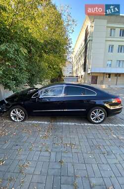 Купе Volkswagen CC / Passat CC 2011 в 